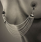 seins nus et parure Cha&icirc;nes et coquillages _ Sylvie Monthul&eacute;