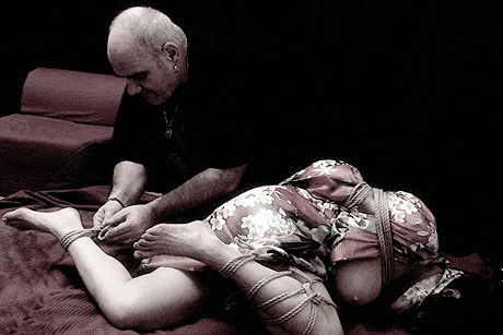 S&eacute;ance de Kinbaku avec Dr Phil - Bondage Addiction