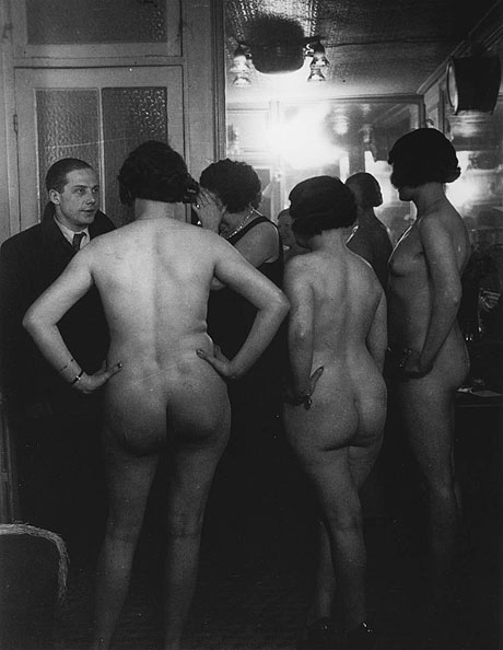 Maisons closes parisiennes - photo Brassa&Iuml;