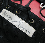 corset B&eacute;atrice Moreau - d&eacute;tail des finitions 