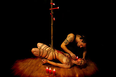 Wildties - kinbaku et photo - Je br&ucirc;le pour toi