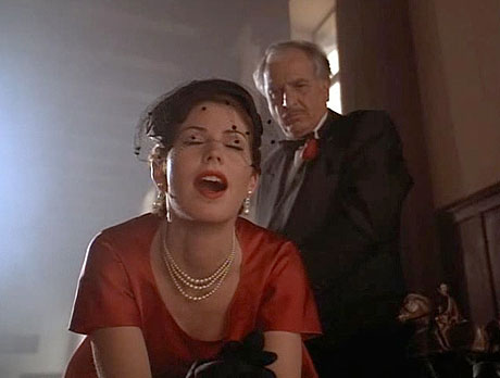 Dana Delany dans Live Nude Girls Dana Delany dans Live Nude Girls