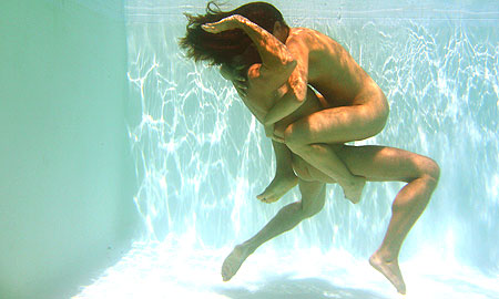 /Image/img_articles/eau_et_amour/picto/enlacement.jpg