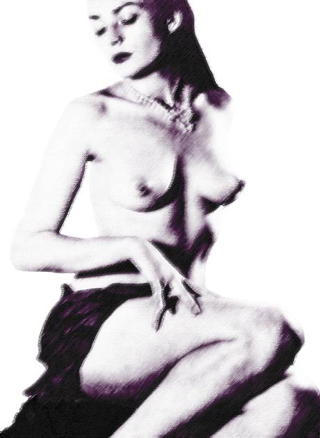 femme m&ucirc;re posant nue avec retenue