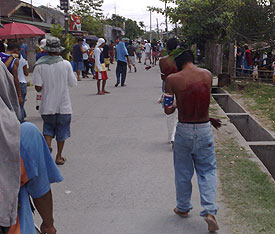 Procession et auto-flagellations &agrave; San Fernando