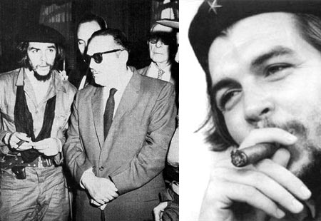 A gauche, Che Guevara et Manuel Urrutia. A droite, Le Che et son cigare fumer le cigare - Che Guevara