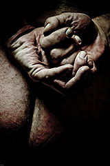 soumis mains jointes -Hands - photo &copy; Jean-Fabien
