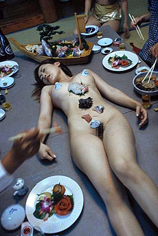 Nyotaimori au Japon Nyotaimori