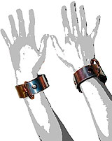 Serious Matter - Slavery - menottes m&eacute;tal doubl&eacute;es de cuir