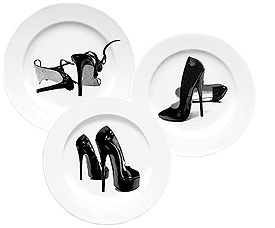 Assiettes Miu Miu, High Hill et Pola de Luke Morgan Assiettes Miu Miu, High Hill et Pola de Luke Morgan - Sex Art and Design