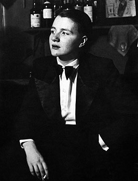 femme travestie - Brassaï femme travestie - photo Brassaï